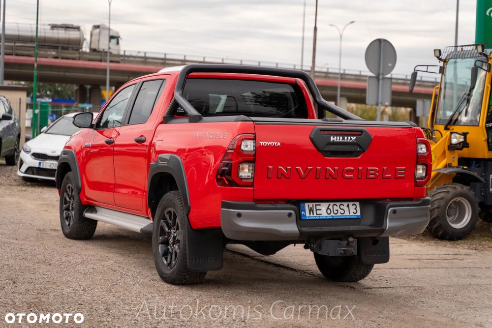 Toyota Hilux 2.8 D-4D mHEV Double Cab Invincible 4x4 - 11