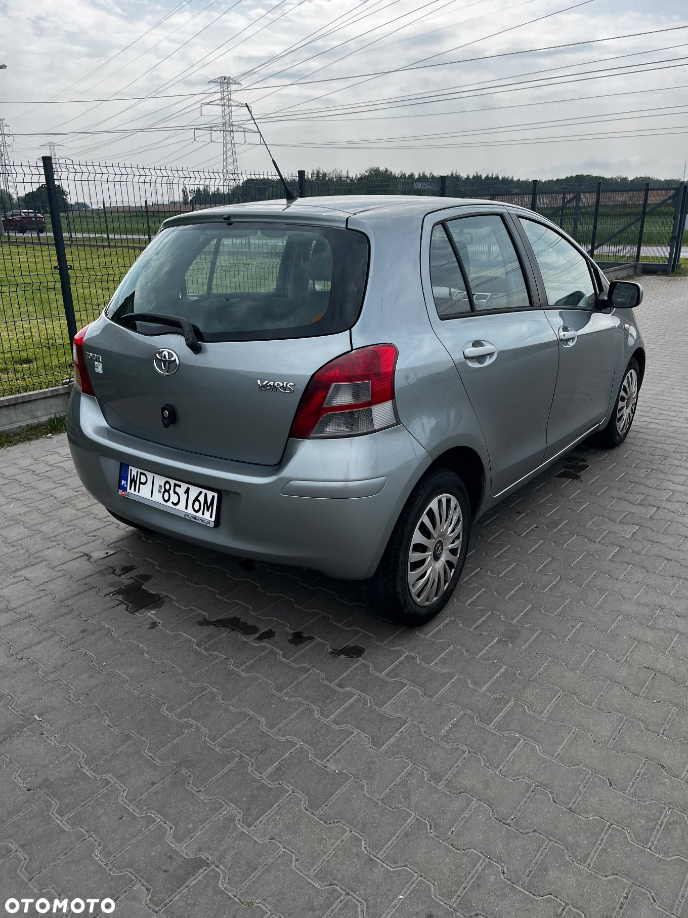Toyota Yaris 1.33 Luna - 4