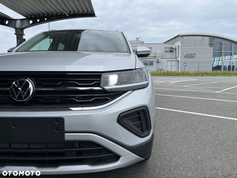 Volkswagen T-Cross 1.0 TSI Life Plus DSG - 23