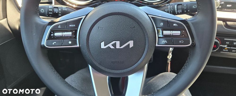Kia XCeed 1.0 T-GDI L Business Line - 15