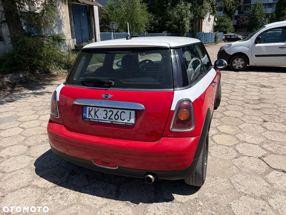 MINI ONE Standard - 8
