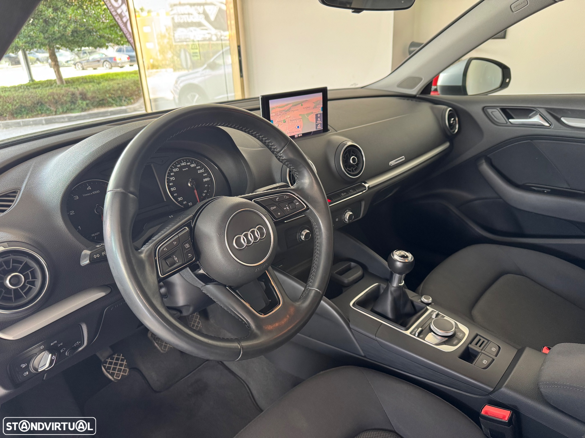 Audi A3 Sportback 1.6 TDI Design - 8