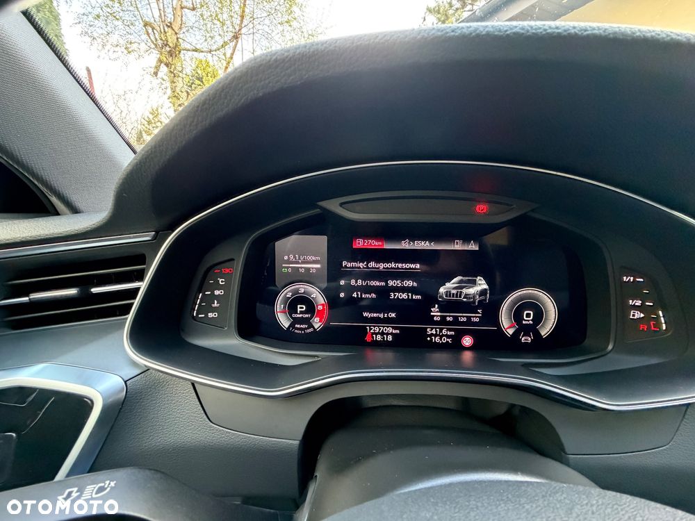 Audi A6 Allroad - 33