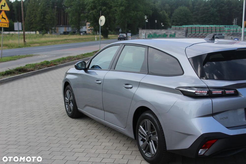 Peugeot 308 1.2 PureTech Active Pack S&S EAT8 - 3