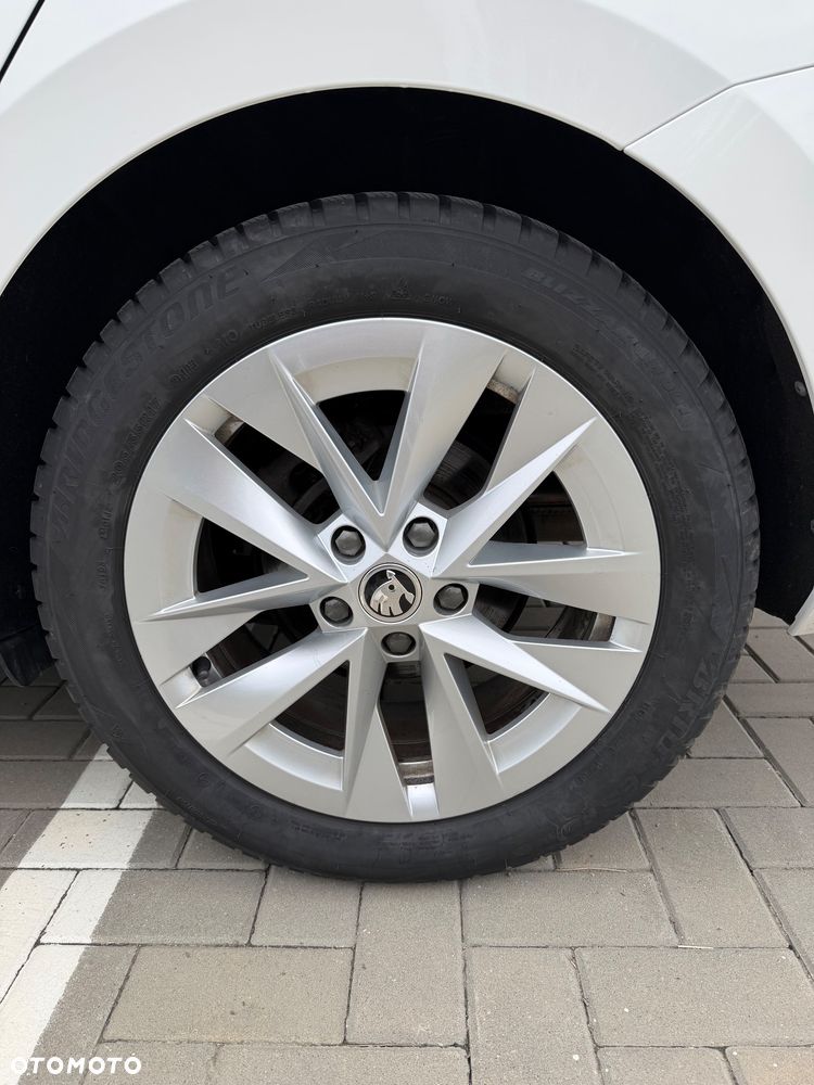 Skoda Octavia 1.5 TSI ACT Ambition - 10
