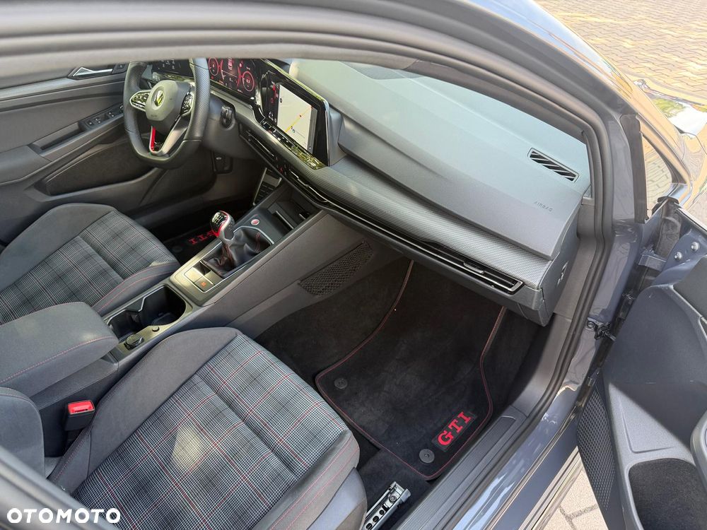 Volkswagen Golf 2.0 TSI OPF GTI - 17
