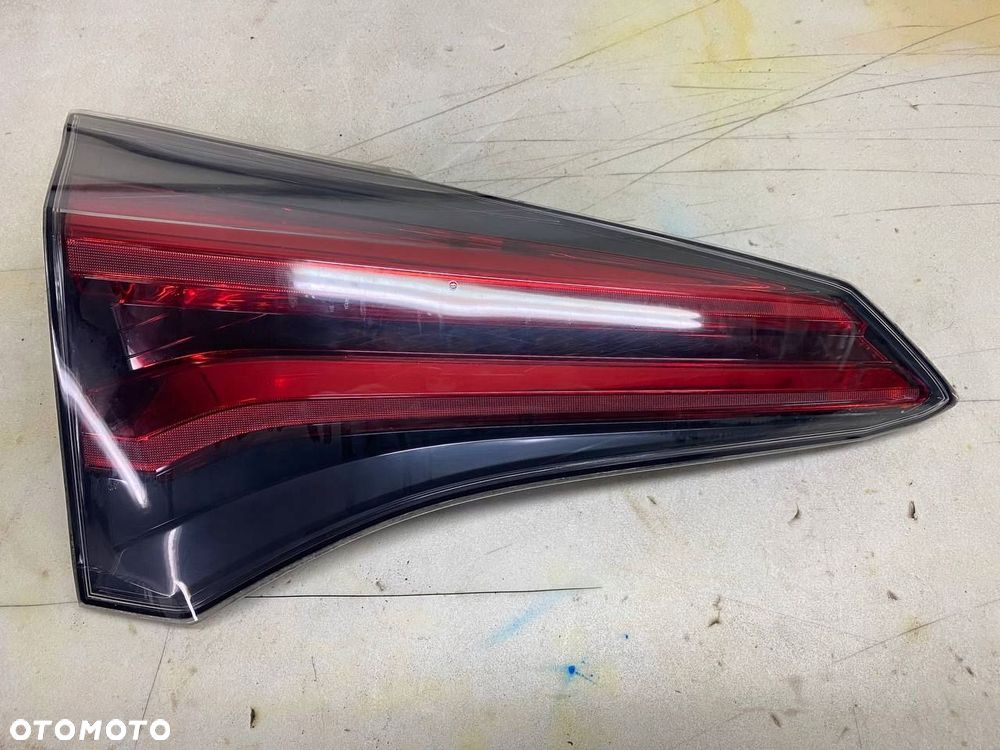 TOYOTA RAV-4 | RAV4 IV LIFT LAMPA TYL LEWA 81590-42031 - 1