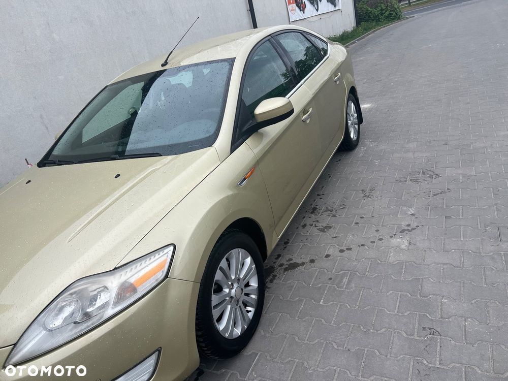 Ford Mondeo 2.0 TDCi Ghia - 2