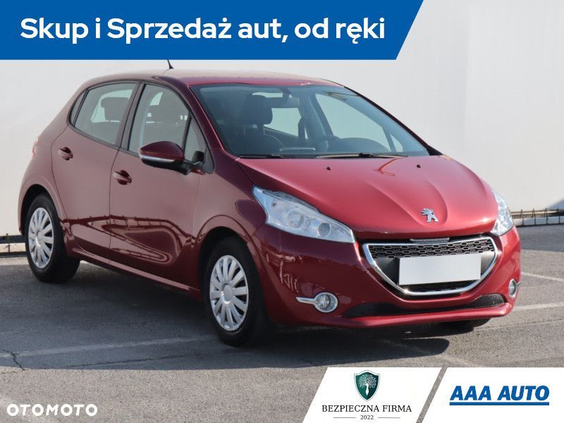 Peugeot 208 - 3