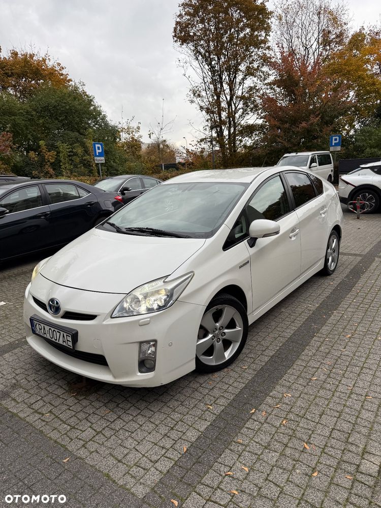 Toyota Prius - 1