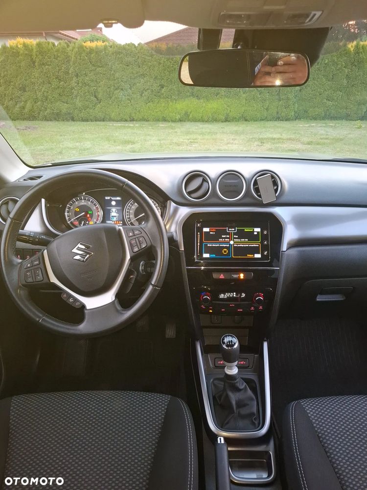 Suzuki Vitara 1.4 Boosterjet SHVS Premium 2WD - 10