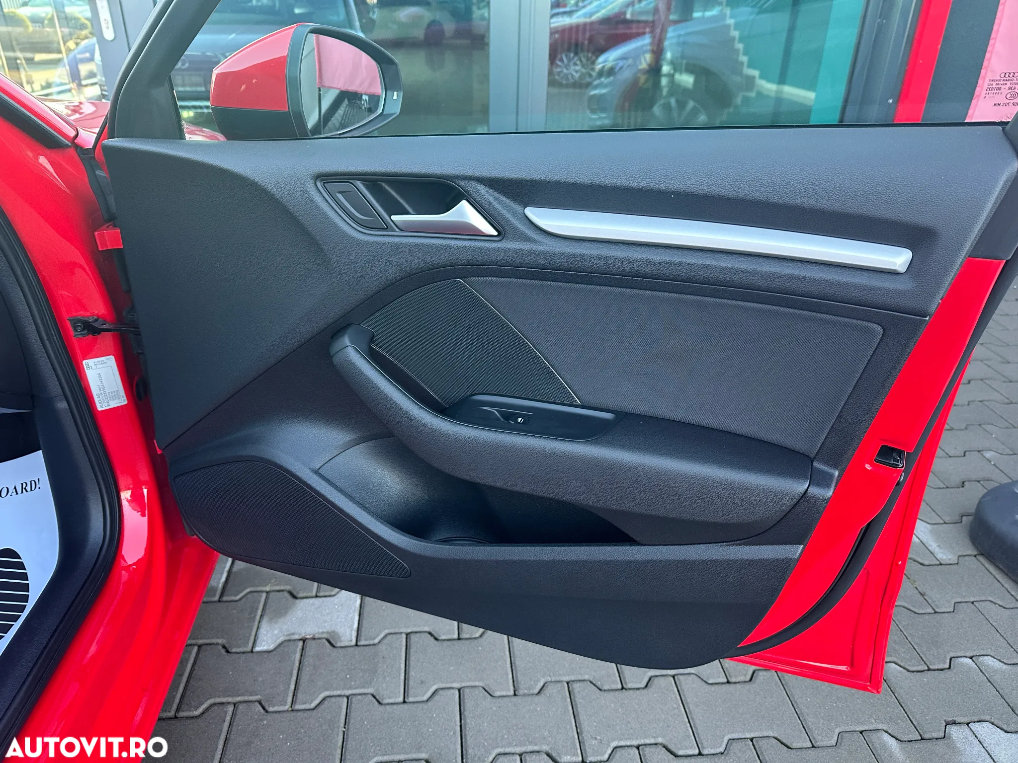 Audi A3 1.6 TDI Sportback (clean diesel) S tronic Attraction - 23