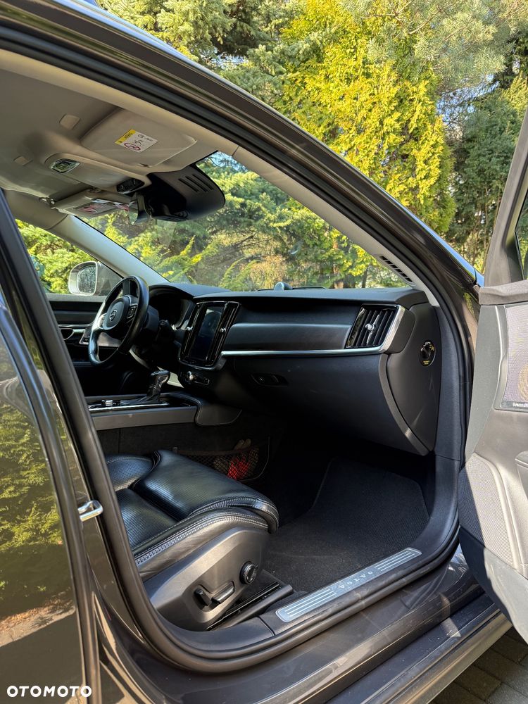 Volvo V90 Cross Country D5 AWD Pro - 15
