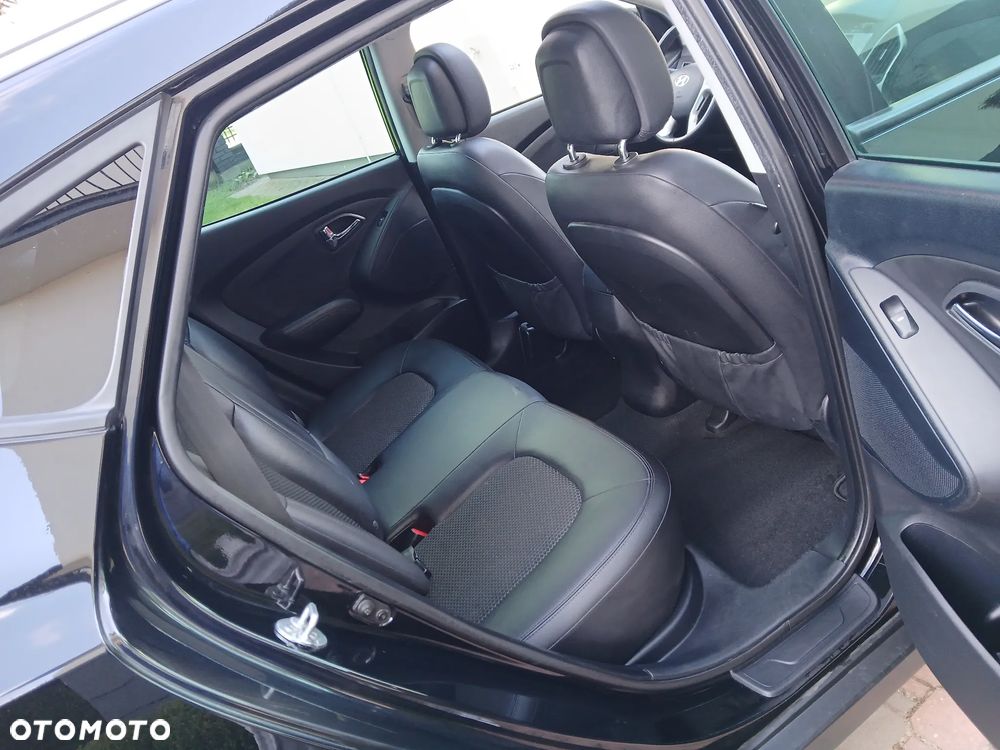 Hyundai ix35 1.6 2WD blue Style - 16