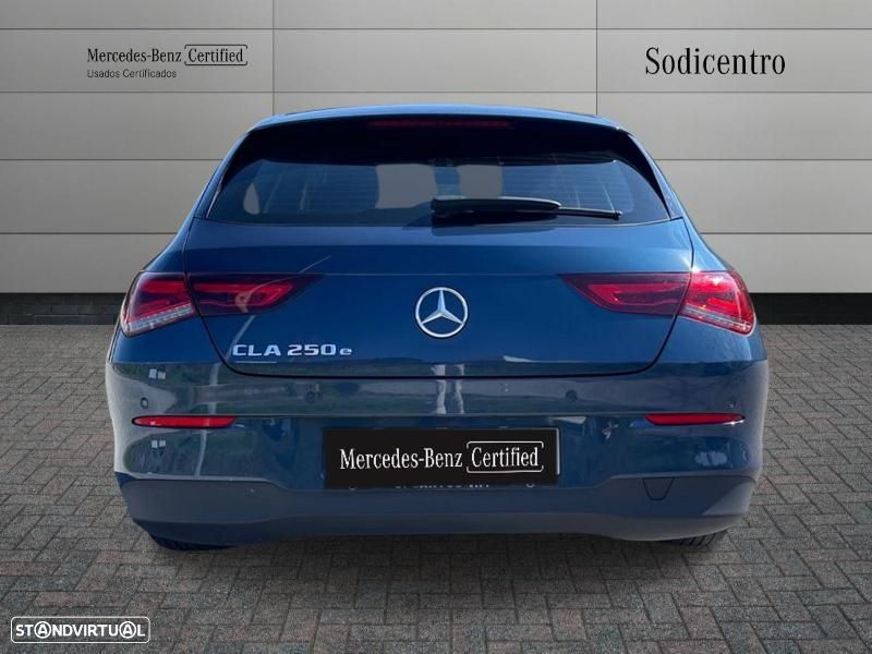 Mercedes-Benz CLA 250 e Shooting Brake Style Plus - 8