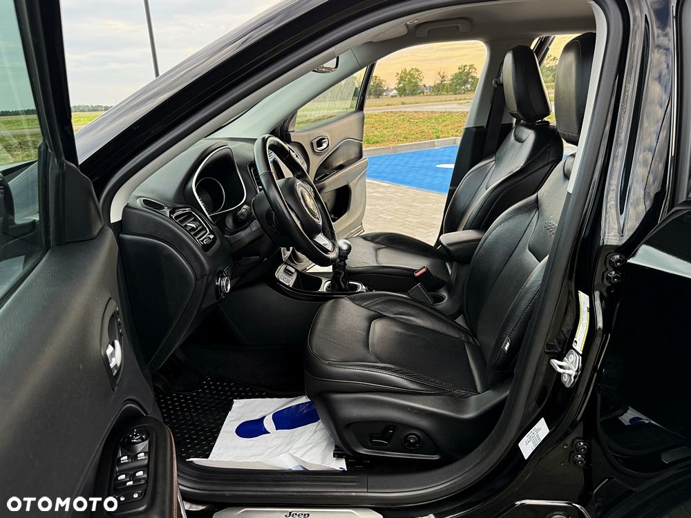 Jeep Compass 1.4 MultiAir Limited - 28