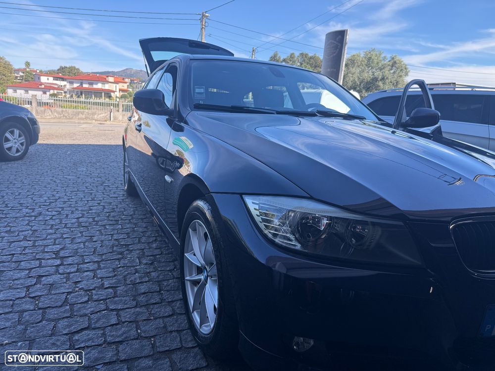 BMW 320 d Navigation - 3