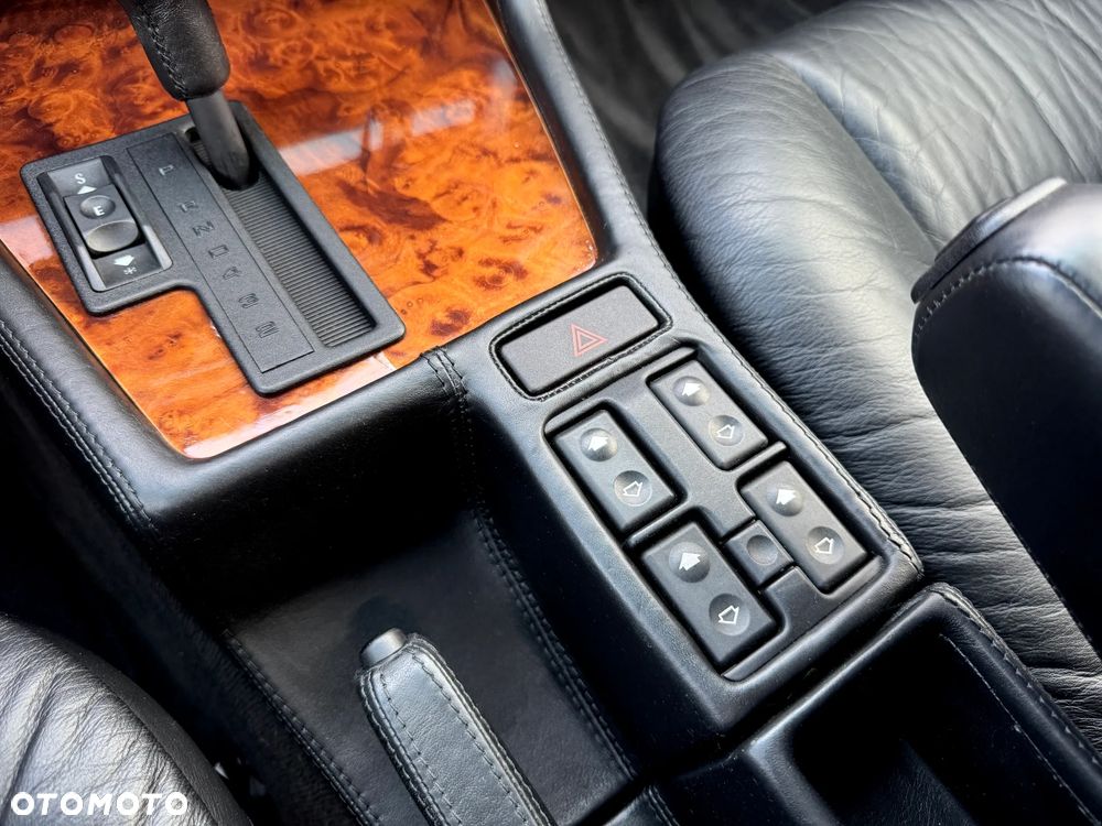 BMW Seria 7 - 24