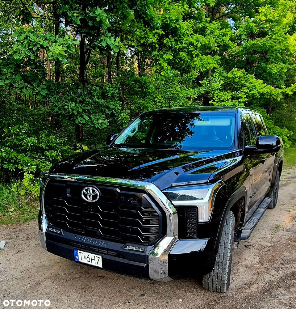 Toyota Tundra - 4