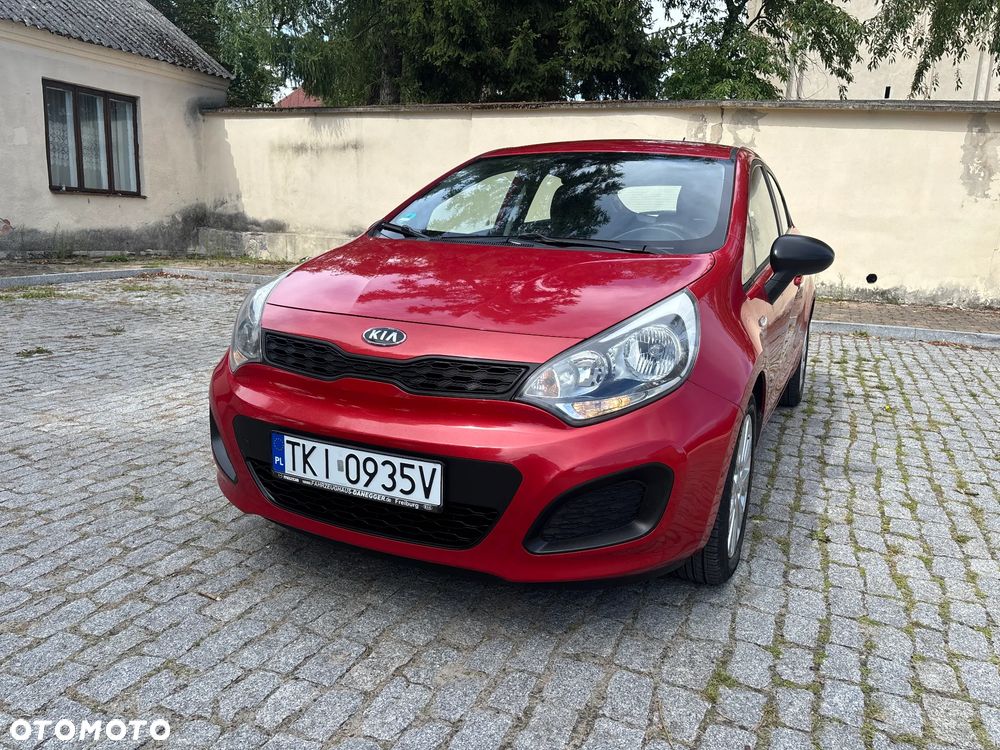 Kia Rio 1.2 Attract - 14