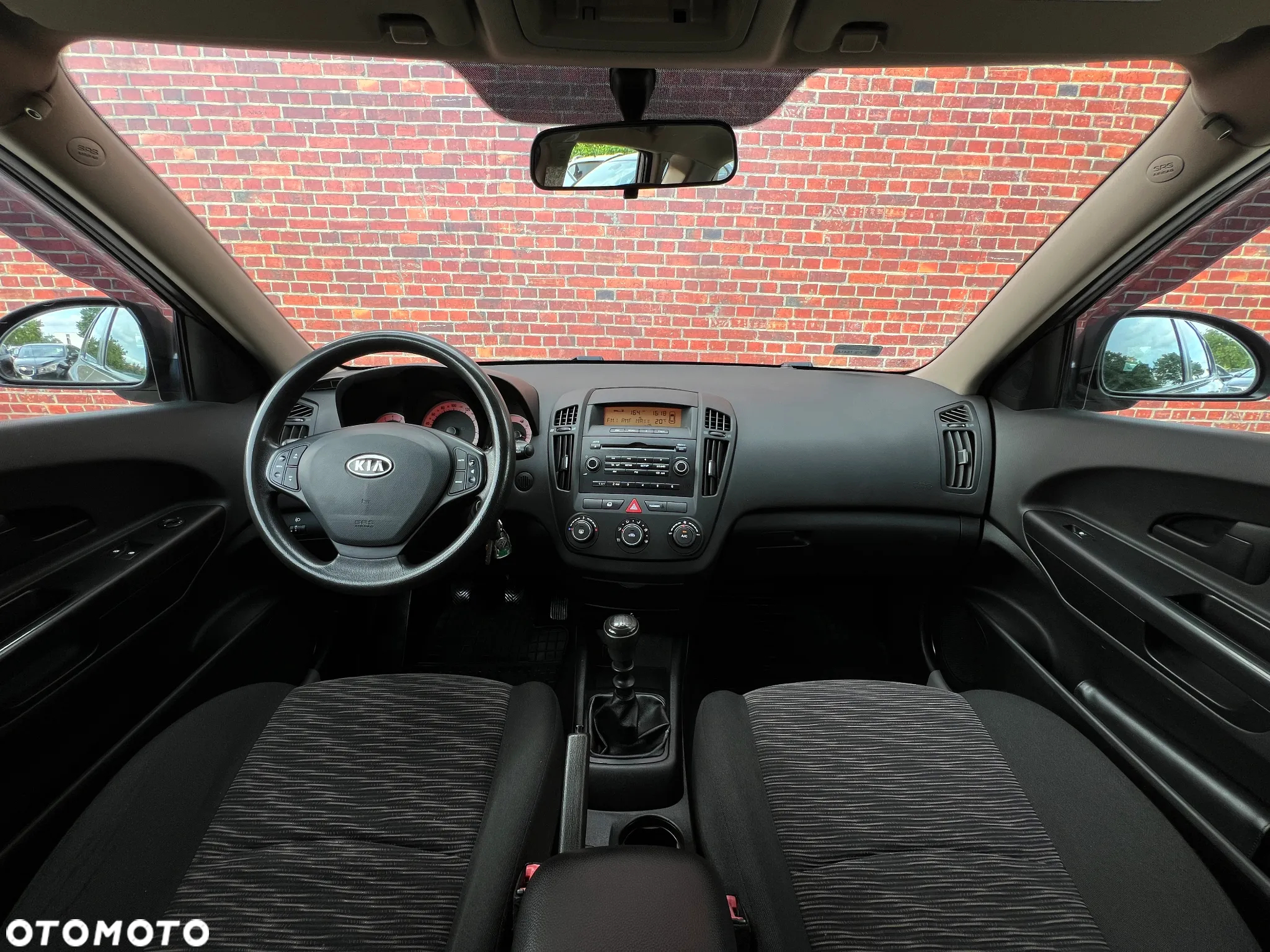 Kia Ceed - 6
