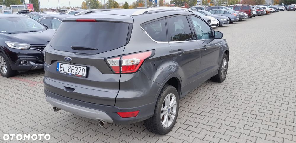 Ford Kuga 1.5 EcoBoost FWD Titanium ASS GPF - 3