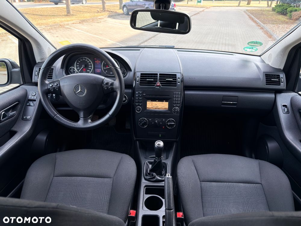 Mercedes-Benz Klasa A 170 BlueEFFICIENCY Elegance - 30