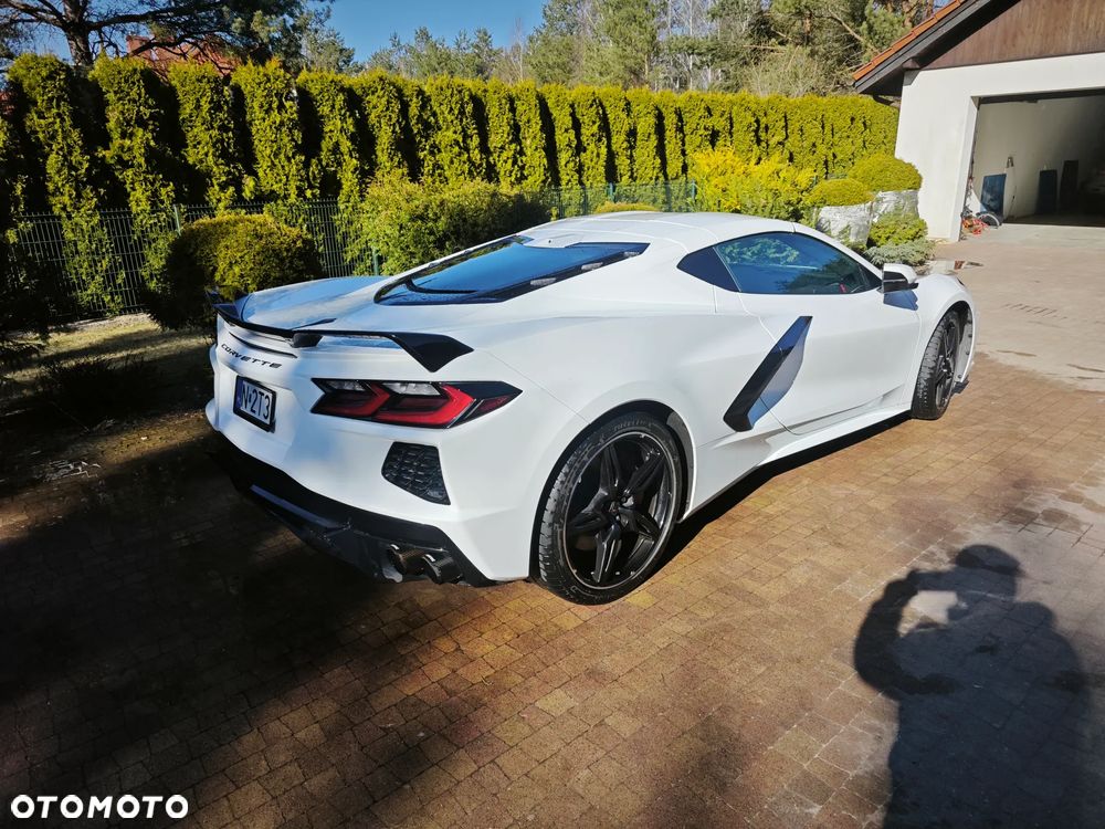 Chevrolet Corvette - 3