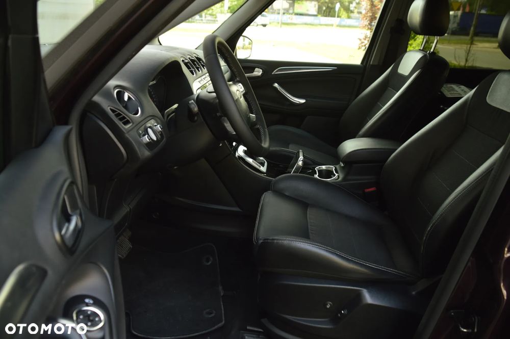 Ford Galaxy 2.0 TDCi DPF Champions Edition - 16