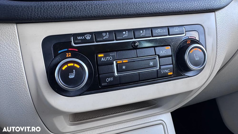 Volkswagen Tiguan 2.0 TDI 4Motion DSG BMT Sport & Style - 14