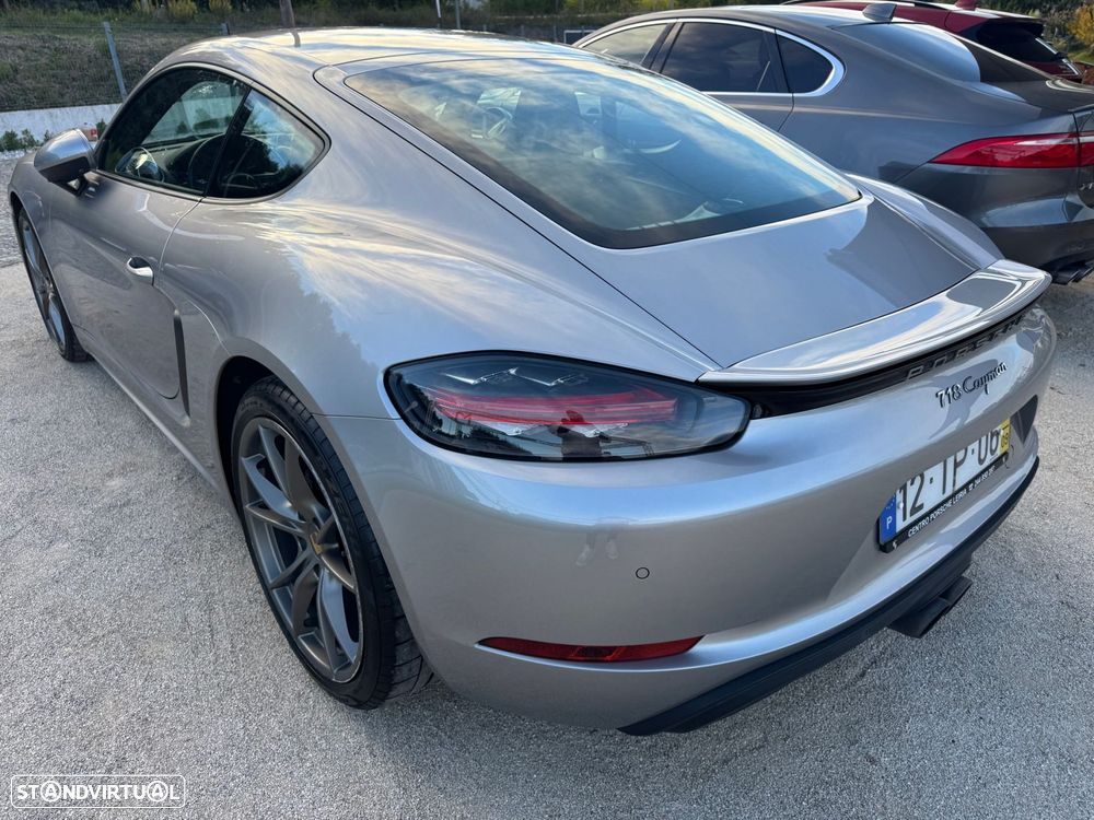 Porsche 718 Cayman 2.0 T PDK - 25