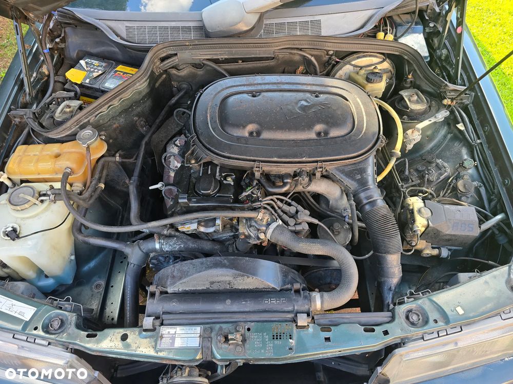 Mercedes-Benz W201 (190) - 21