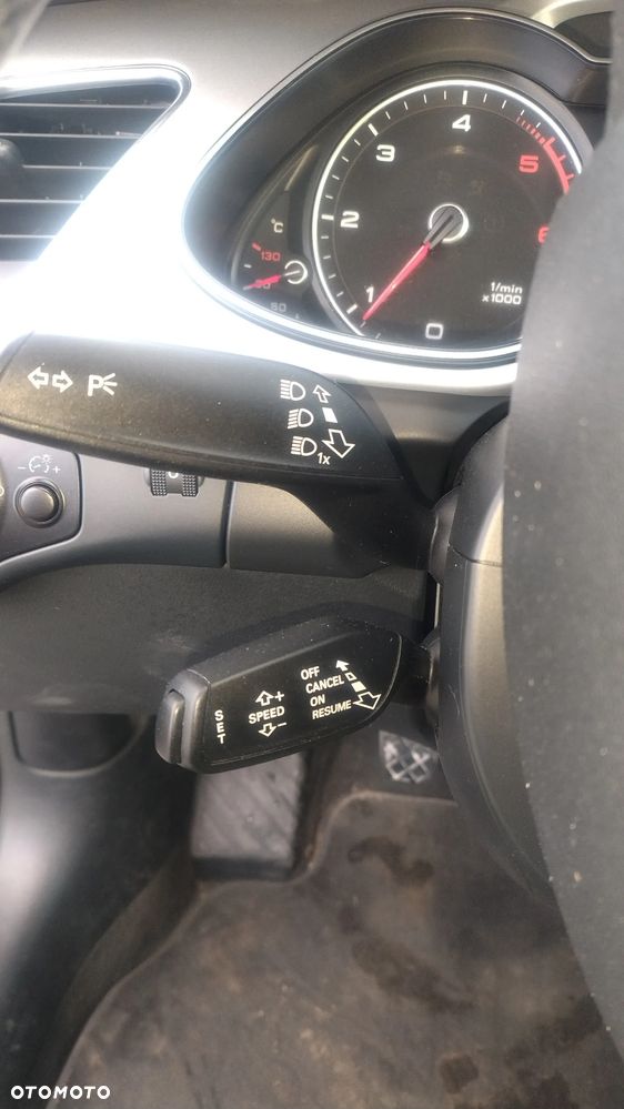 Audi A4 Avant 2.0 TDI DPF clean diesel Ambiente - 24