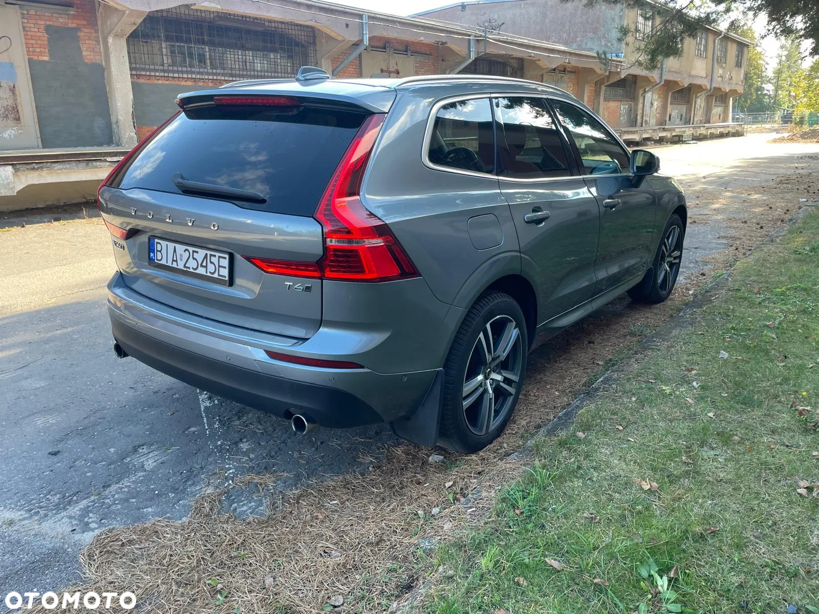 Volvo XC 60 T6 AWD Momentum - 9