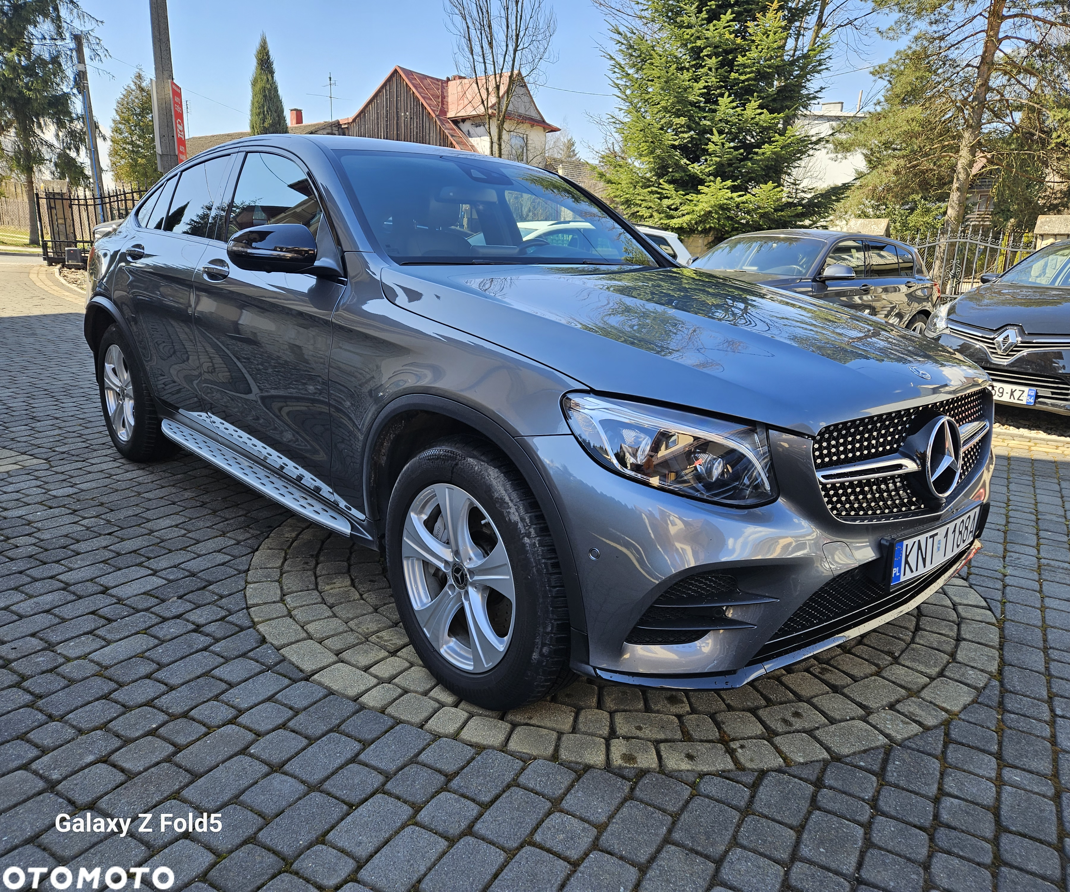 Mercedes-Benz GLC 250 d Coupe 4Matic 9G-TRONIC AMG Line - 4