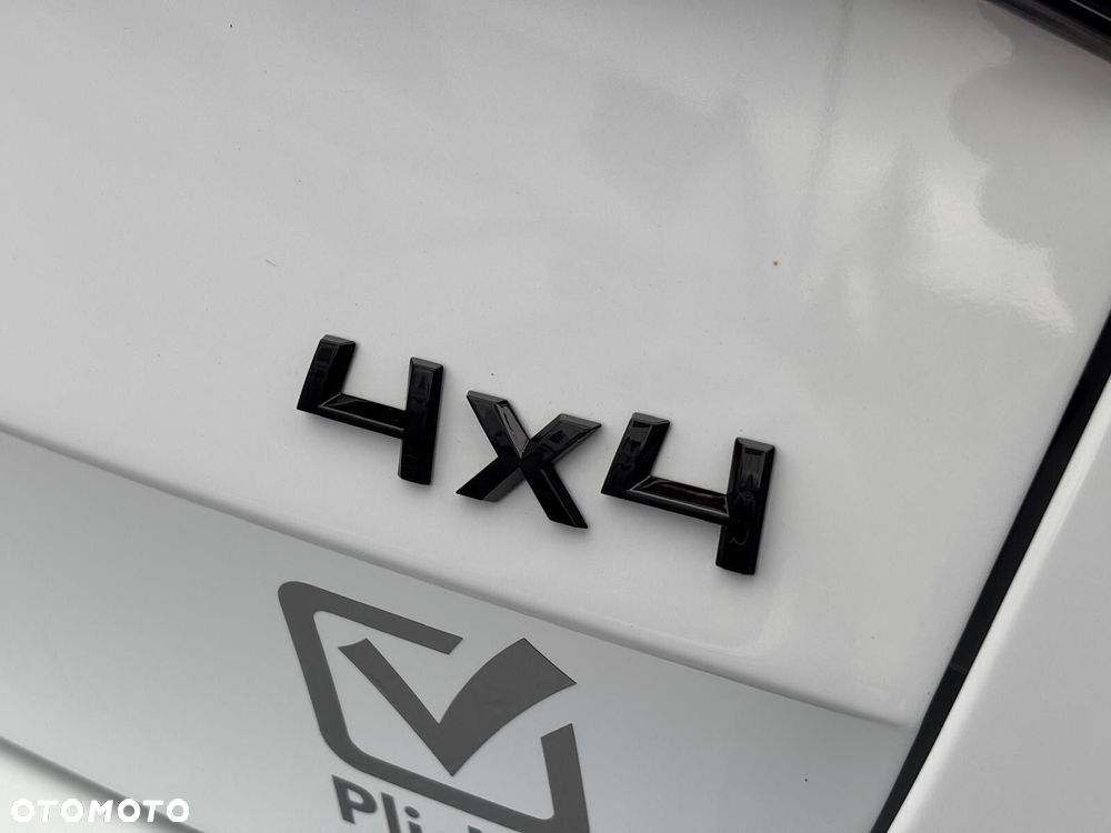 Skoda Superb 2.0 TDI SCR 4x4 Sportline DSG - 10