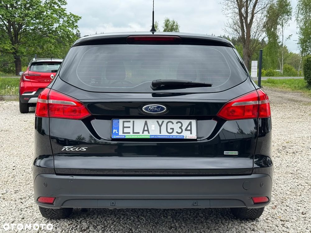 Ford Focus 1.0 EcoBoost Titanium - 13