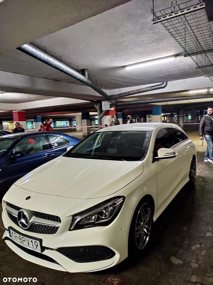 Mercedes-Benz CLA 200 7G-DCT AMG Line - 8