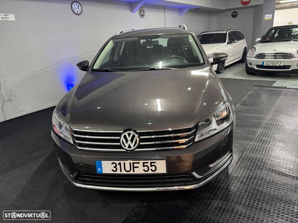 VW Passat Variant 1.6 TDI BlueMotion Highline - 4