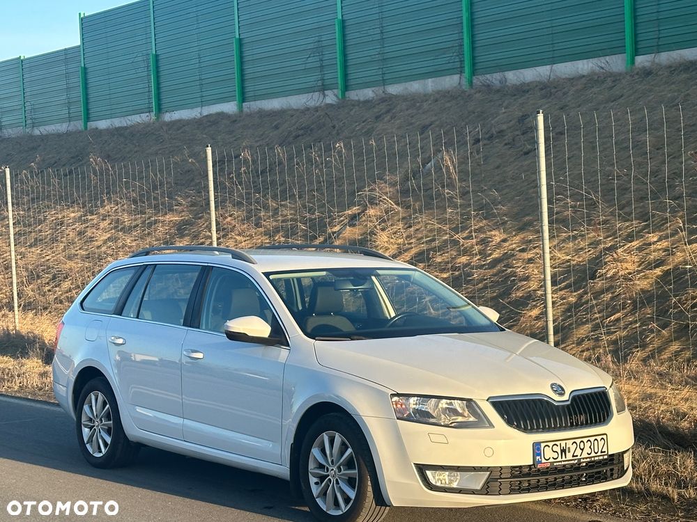 Skoda Octavia 1.6 TDI 4x4 Ambition - 2