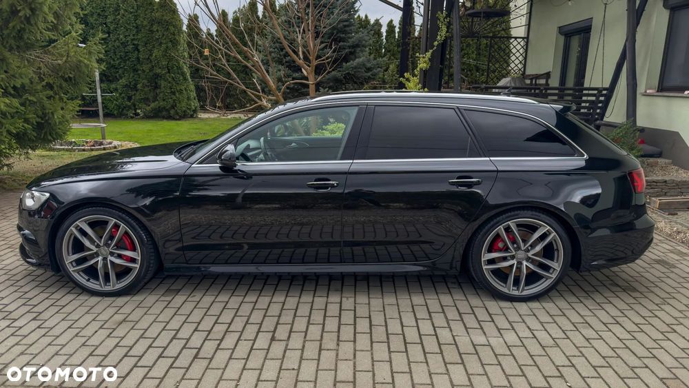 Audi A6 Avant - 16