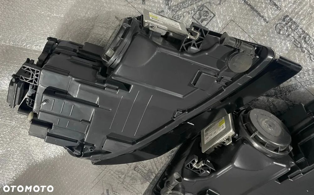 Audi A8 D4 4H reflektory lampy bi xenon skrętne prawy lewy kompletne - 6