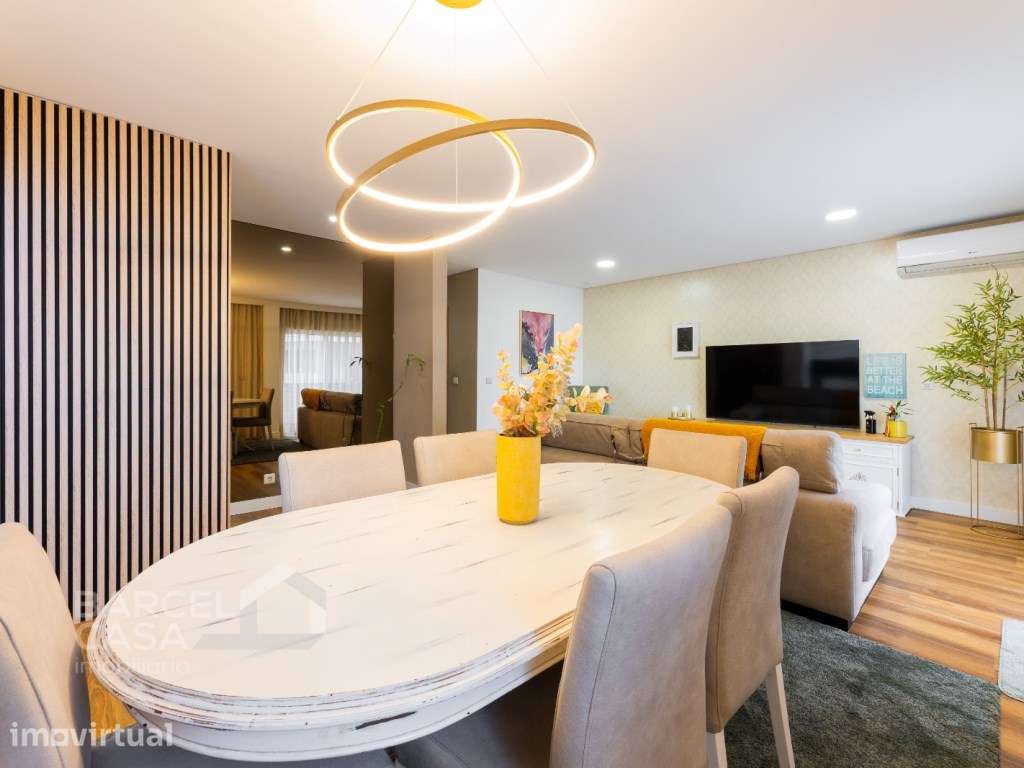 T2 Totalmente Renovado a 50 Metros da Praia da Apúlia | Vistas de Mar - Grande imagem: 2/18