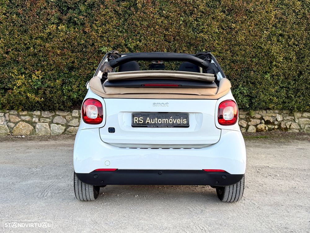 Smart Fortwo Cabrio EQ passion - 16