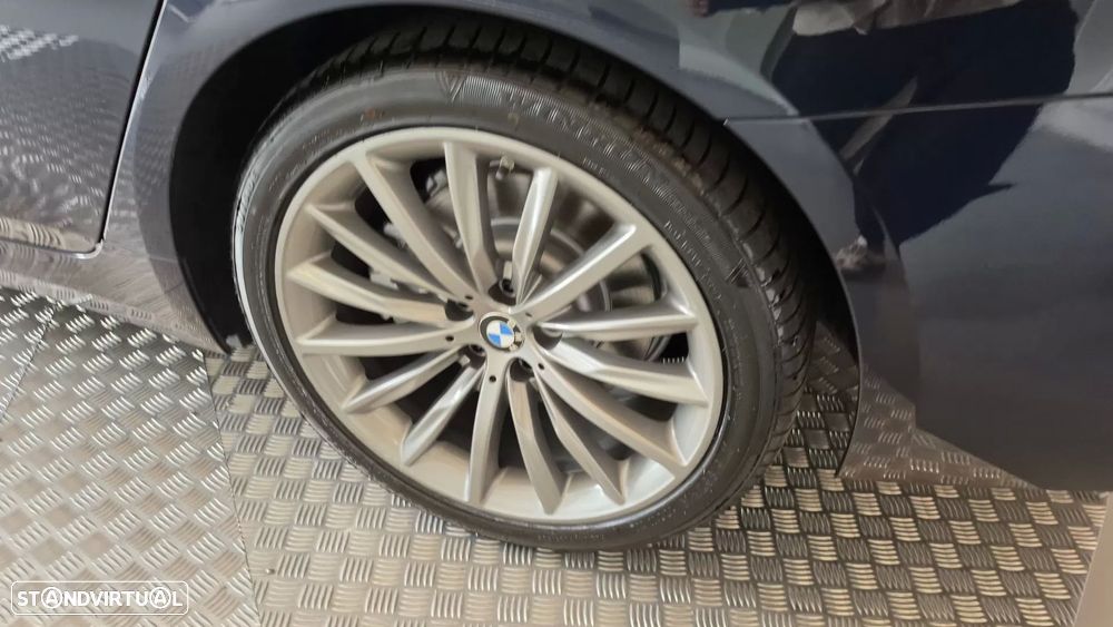 BMW 520 d Line Luxury Auto - 34