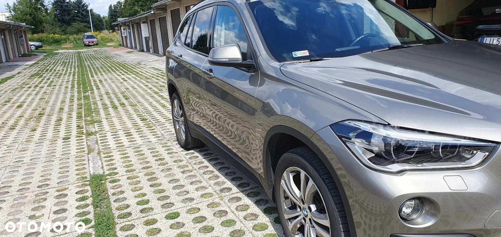 BMW X1 sDrive18d - 4