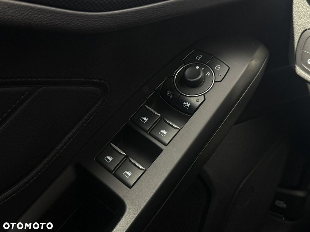 Ford Focus 1.5 EcoBlue STart-Stopp-System ST-LINE X - 31
