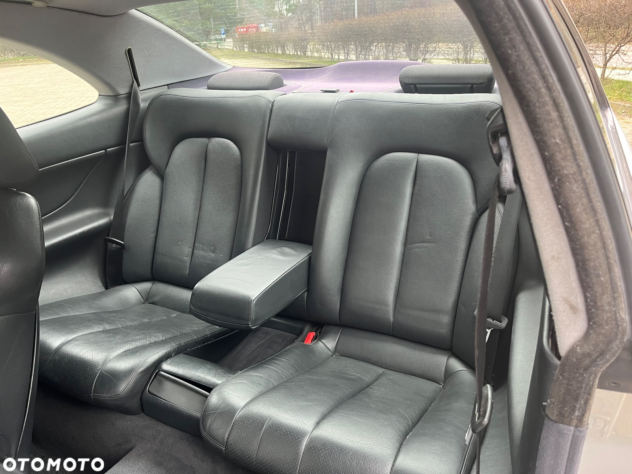 Mercedes-Benz CLK 320 - 12