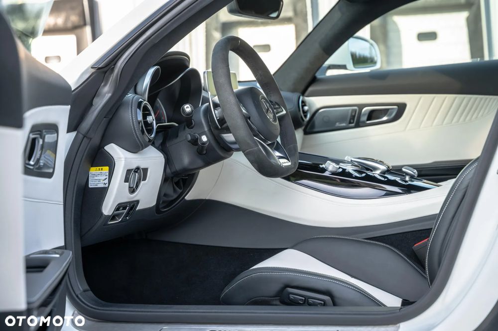 Mercedes-Benz AMG GT S Speedshift 7G-DCT Edition 1 - 6