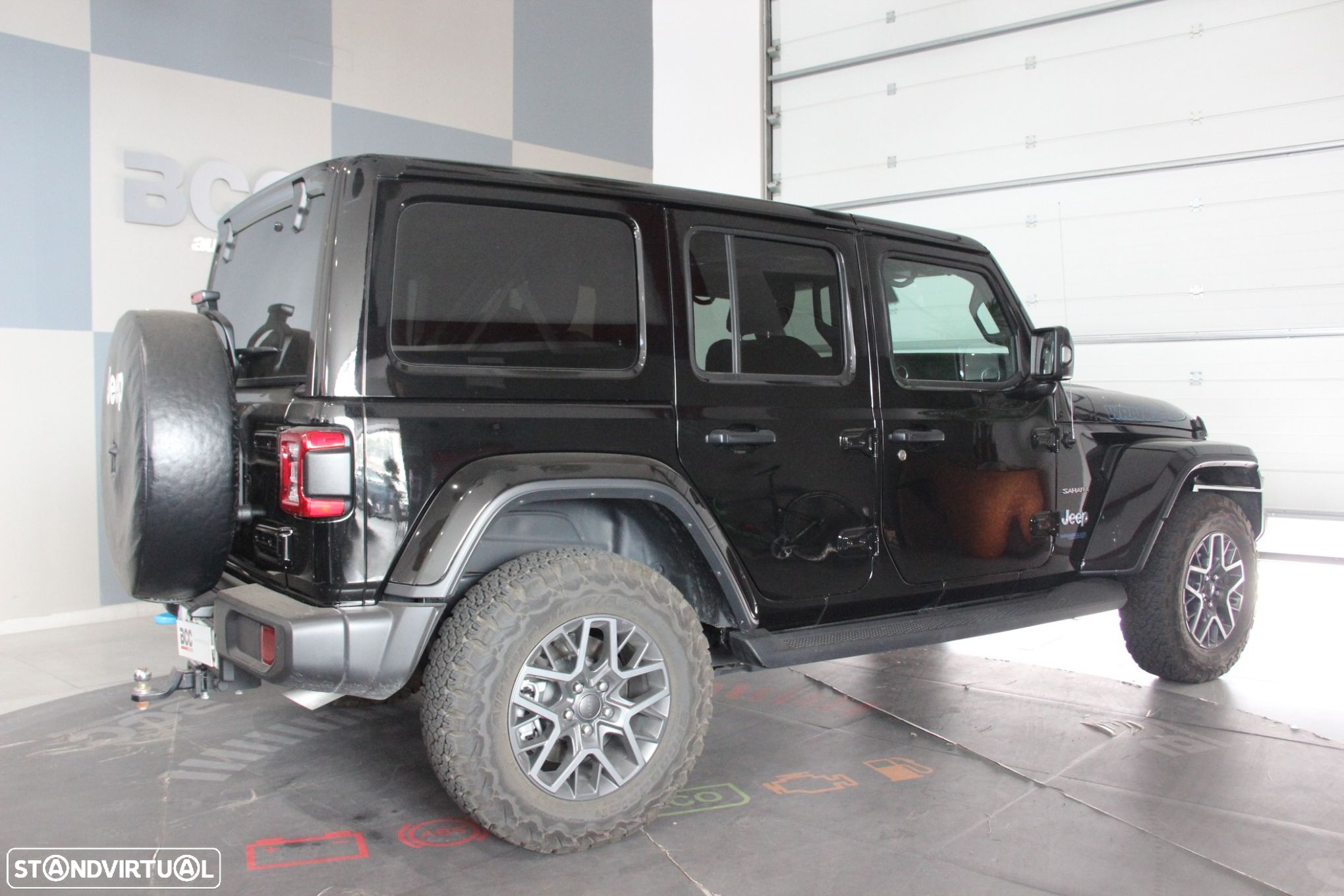 Jeep Wrangler Unlimited - 3